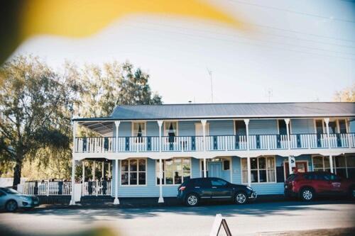 Wandering Trout - Gourmet Stays Mole Creek Bagian luar foto
